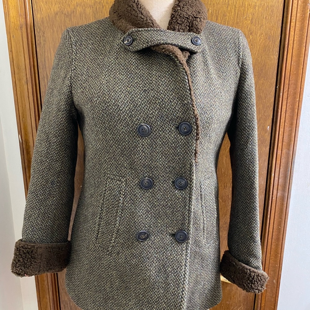 Farmers Market Iceland Olive Tweed Coat Sz Medium - Picture 3 of 8